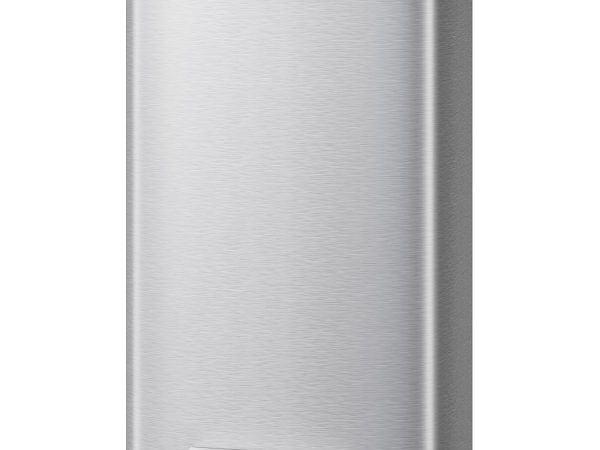 21 gal / 80 L Stainless Steel Trash Can with Lid, Large Garbage Can for Kitchen, Rustproof Step-on Kitchen Metal Trash Bin with Liner Rim, Rear Handle, Soft Close Plastic Lid, Silver